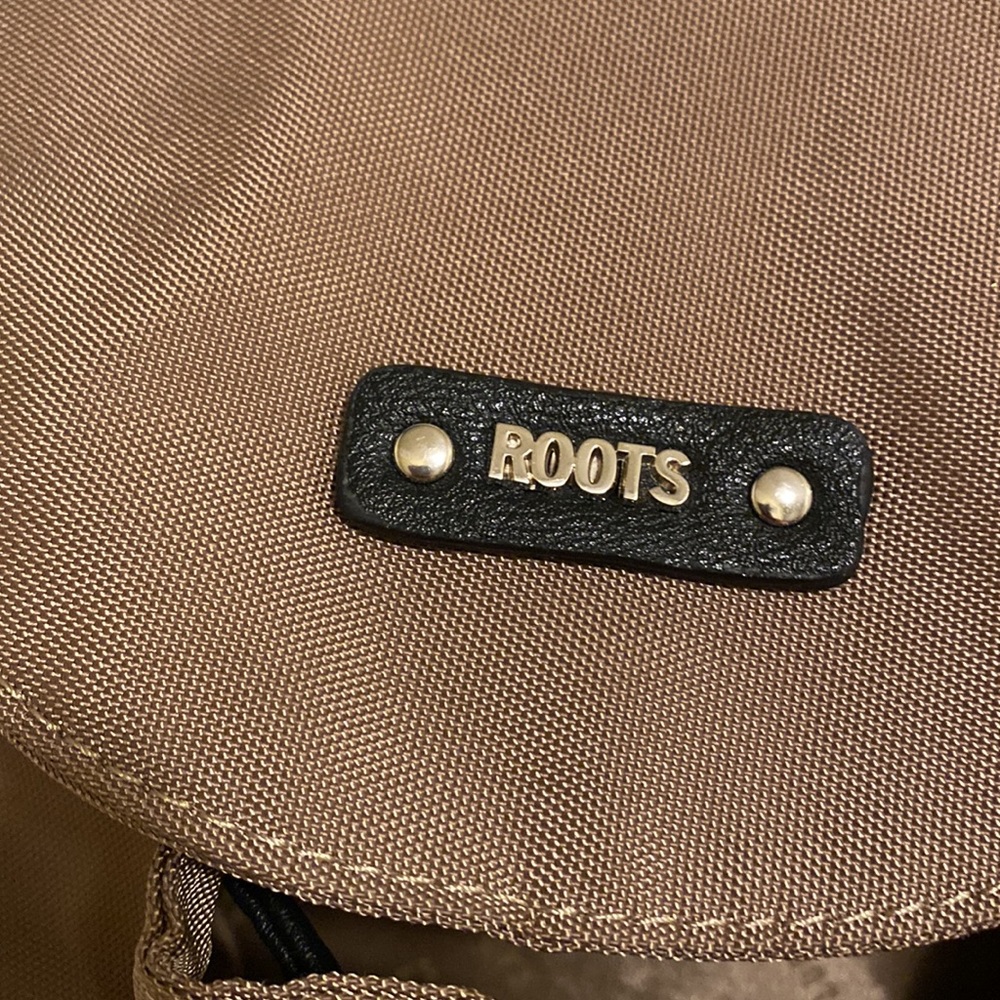 NWT ROOTS Nylon Drawstring Closure Backpack - Picture 2 of 9
